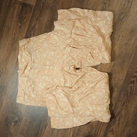 Blue Life Pink Floral High Waisted Sheer Crop Pants UUU - Picture 1 of 5